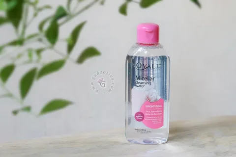 A bottle of micellar cleansing water on a table, illustrating why micellar water is meant for external skincare use and not safe to drink due to surfactants and preservatives.